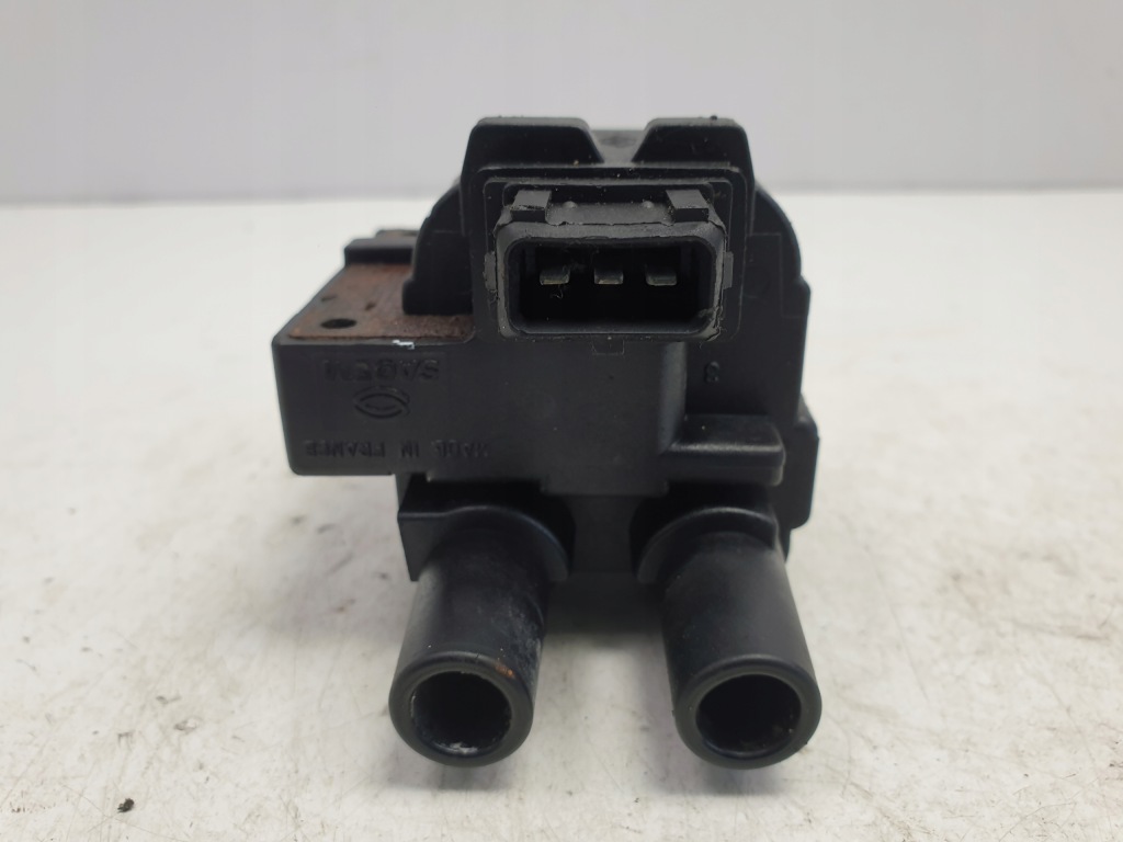 фото №4, Renault megane i 1.6 8v катушка зажигания оригинал