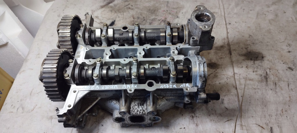 фото №1, B-max 12r fiesta mk7 1,0 ecoboost головка вали 117tk cm5g6090gc