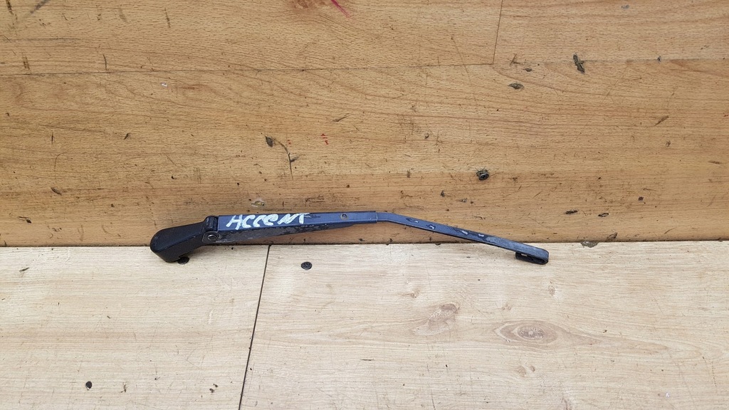 фото №1, Рычаг дворники крышки задняя hyundai accent