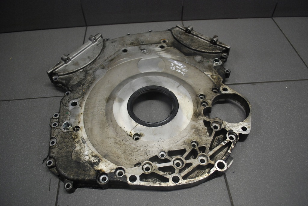 фото №1, Корпус распределительного вала audi a6 c6 3.0 tdi 059103173m