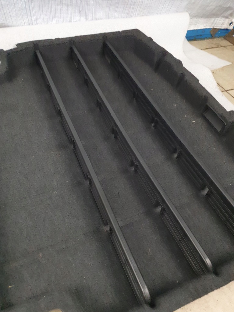 фото №4, Пол обшивка багажника bmw 5 e61 7050373