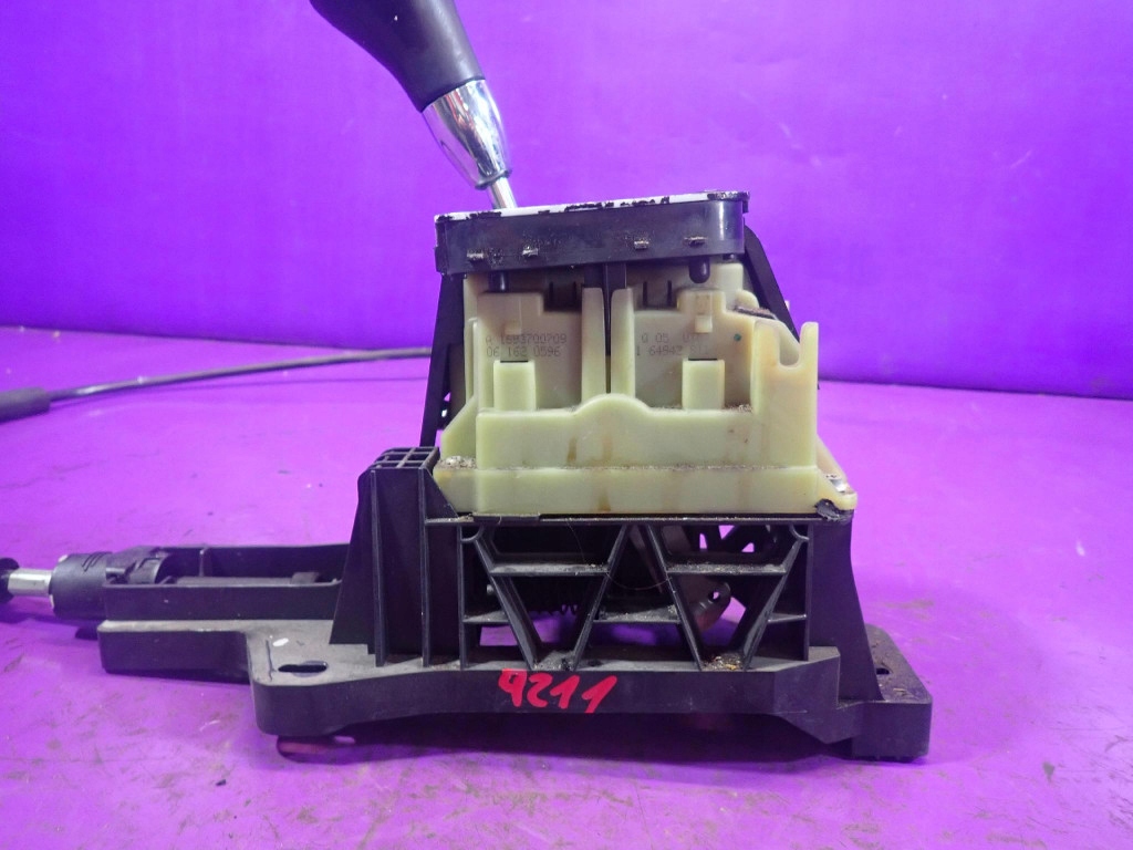 фото №7, Mercedes b-klasa w245 2.0 cdi домкрат перемикання передач вибірник a1693700709