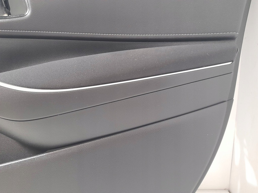 фото №5, Toyota corolla e21 обшивка дверь передний правый et117