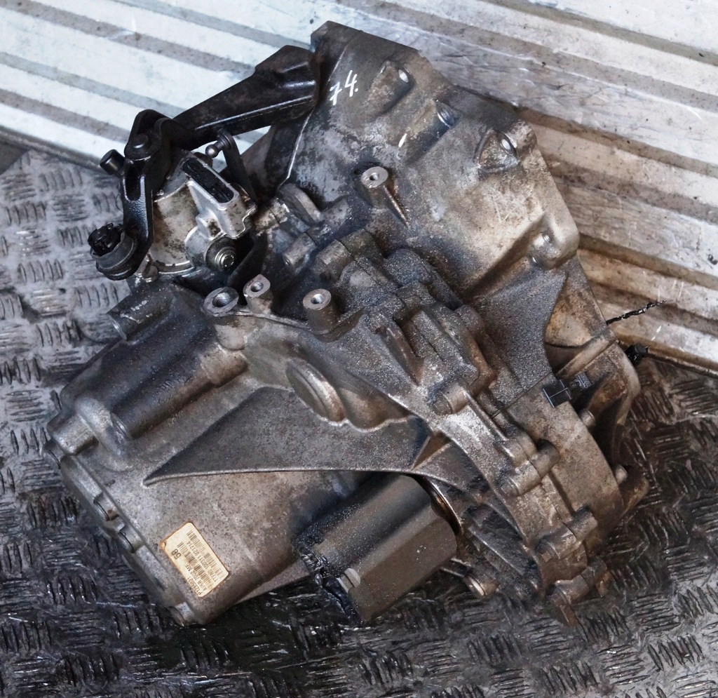 фото №9, Коробка передач передач volvo c30 1.6d 114km av6r-7002-mf 2011