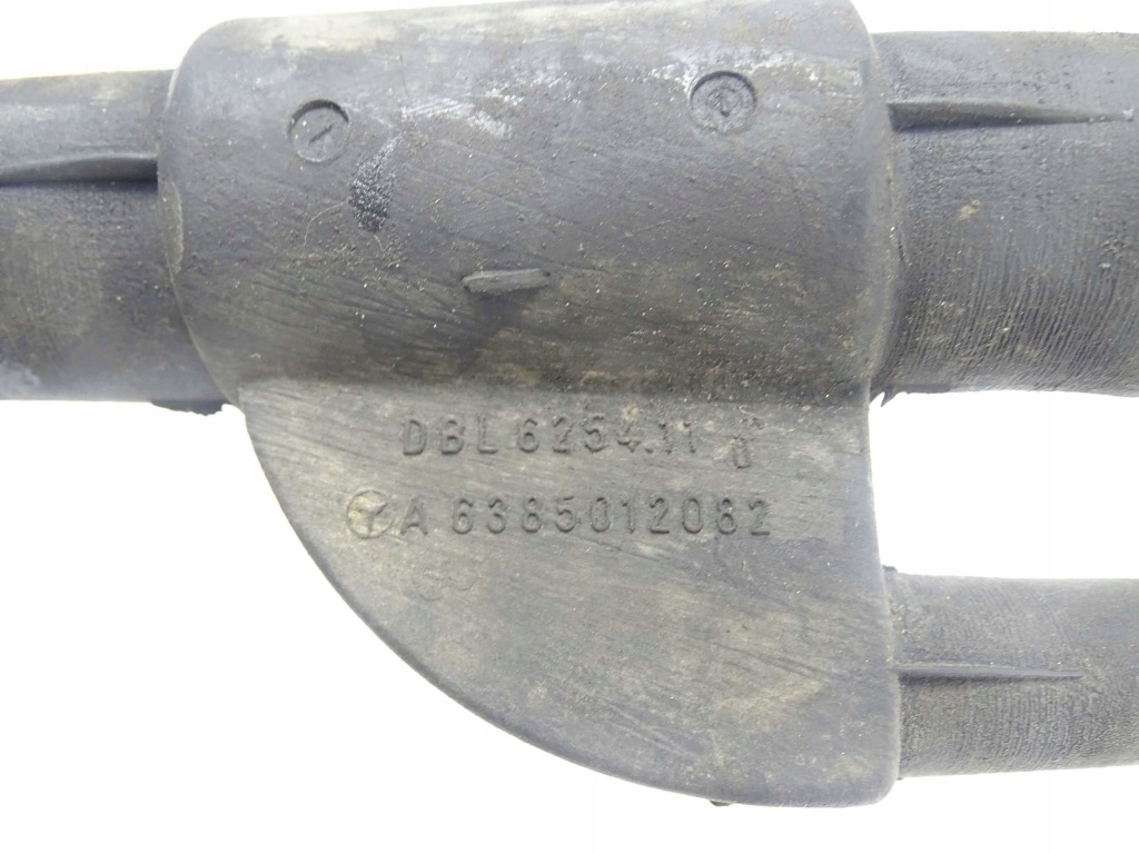 фото №3, Mercedes vito w638 2.2 cdi wąż труба шланг wody