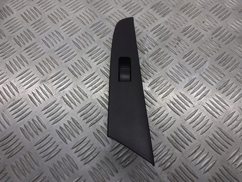 фото №1, Панель стекло правый задняя mazda 3 bk bp4k66380