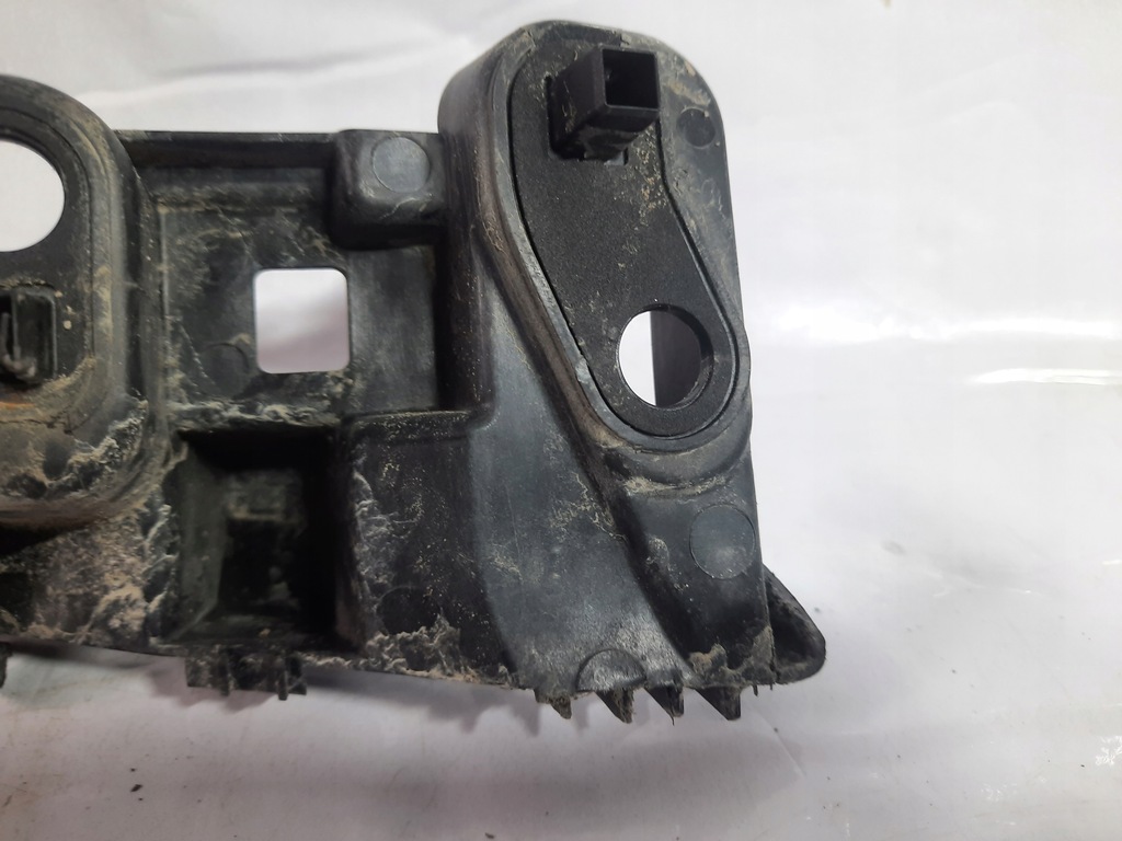 фото №9, Subaru xv crosstrek 17-22 направляющая бампера левый правый задняя usa