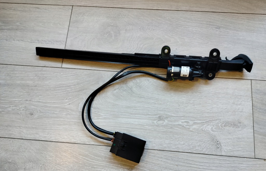 фото №7, Правый podajnik поперечина безопасности bmw 4 f32 lift f82 f87