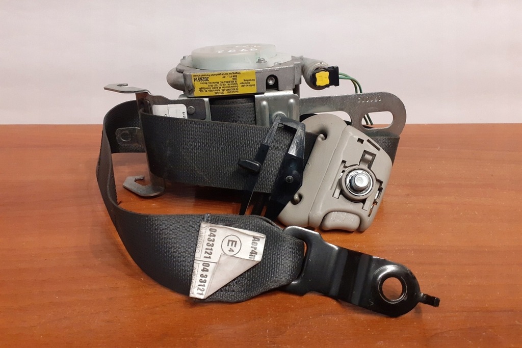 фото №9, Pas безпеки передній лівий chrysler 300 c lx 0433121 3.0l дизель