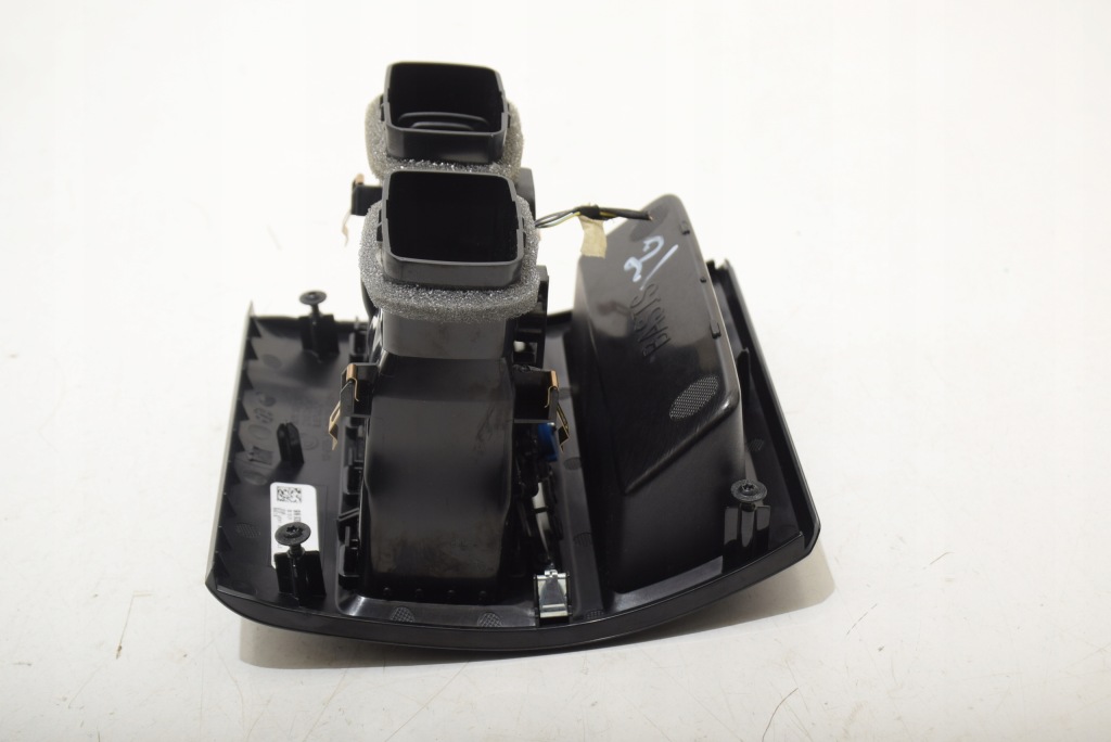 фото №11, Bmw x6 g06 x5 g05 решётка обдув задняя туннель среднего 9399964