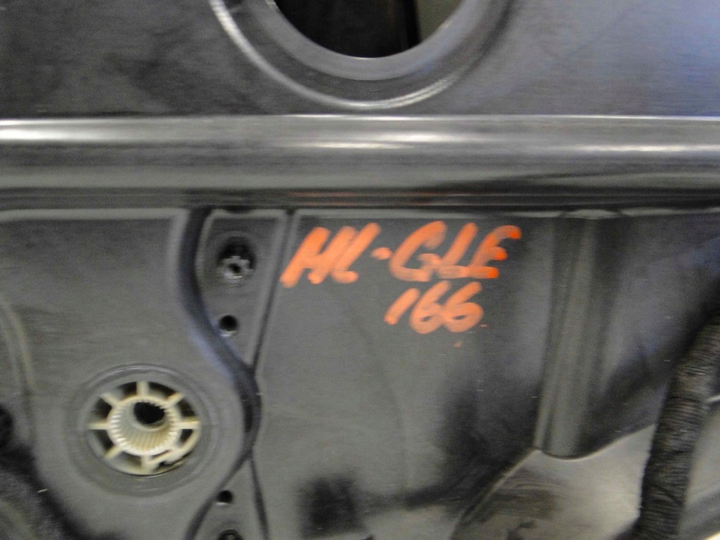 Mercedes ml w166 166 вкладыш дверь левая передние Киев