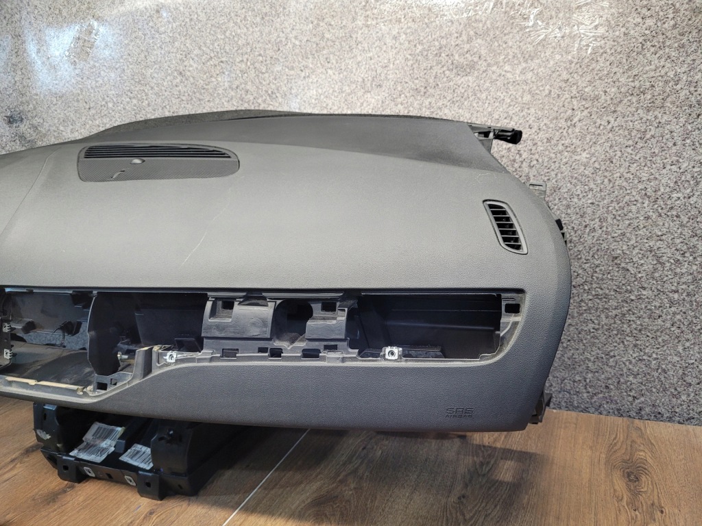 фото №4, Citroen c5 iii 08- приборная панель подушка безопасности ремни подушка