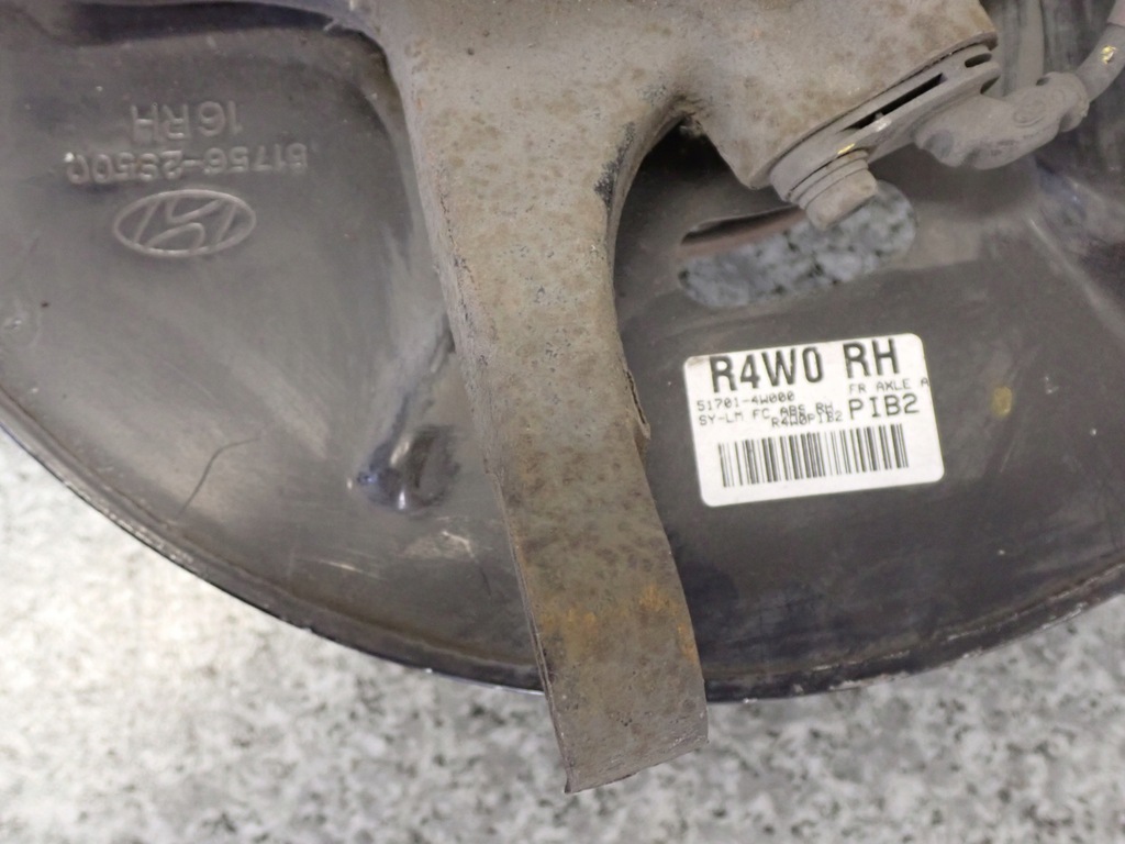 фото №7, Hyundai ix35 поворотный кулак передняя правая привод wodorowy 51701-4w000