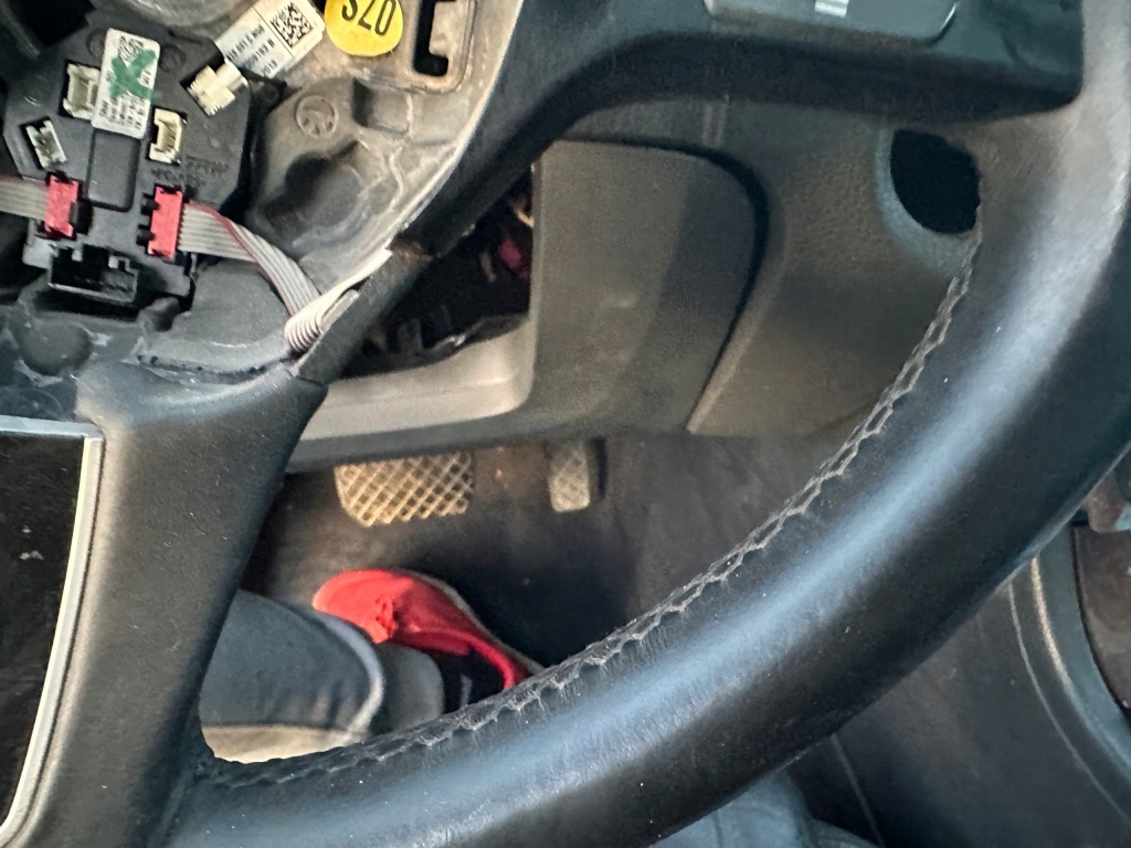 фото №7, Воздуховод трёхспицевая vw touareg 7p 7p6419091c