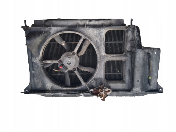 фото №1, Peugeot 206 1.4 pas передній радіатор вентилятор