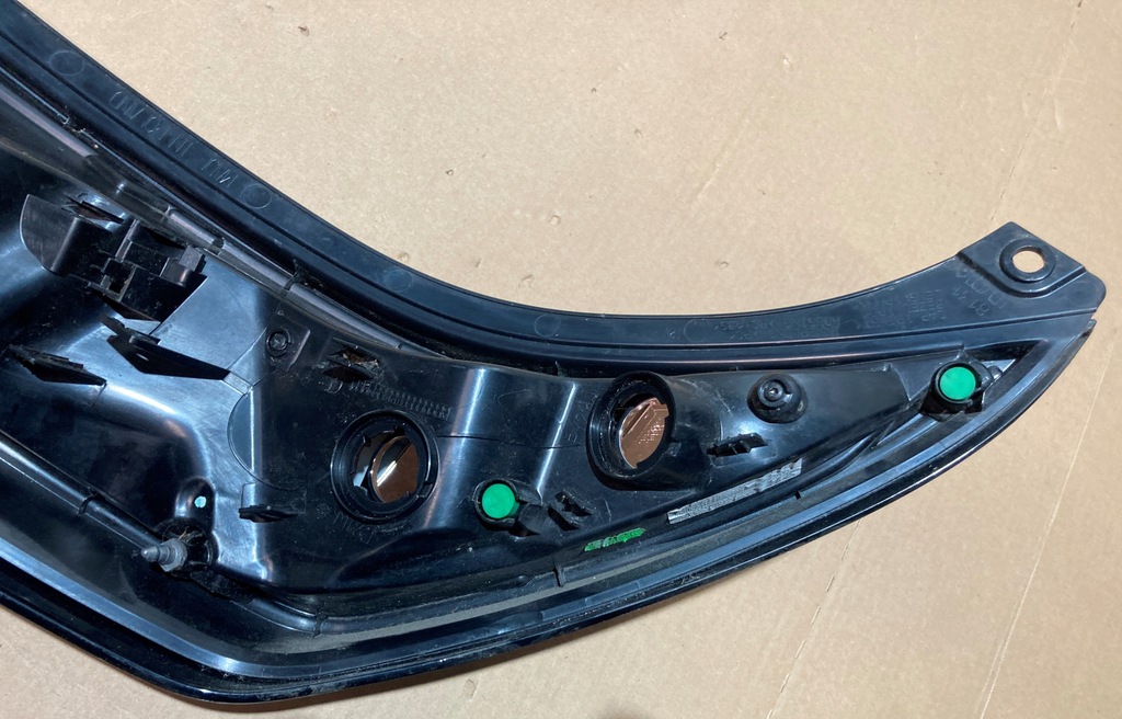 фото №13, Лампа права задня toyota aygo ii 2