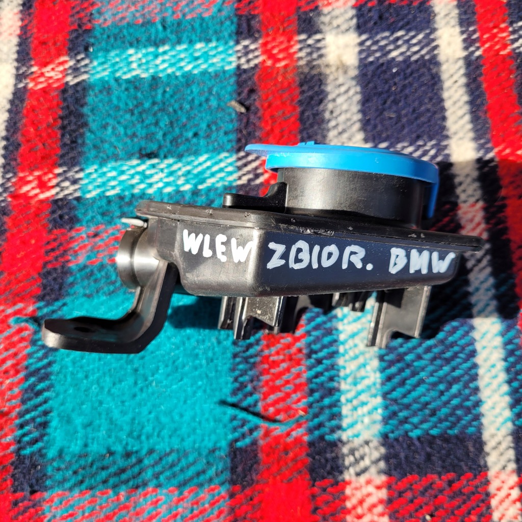 фото №1, Заливна горловина бачок омивача bmw x4 g02 7399028