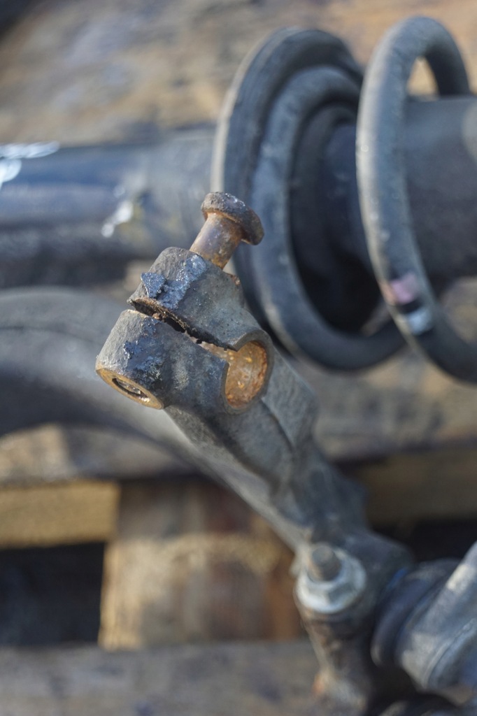 фото №9, Поворотний кулак амортизатор правий перед seat exeo