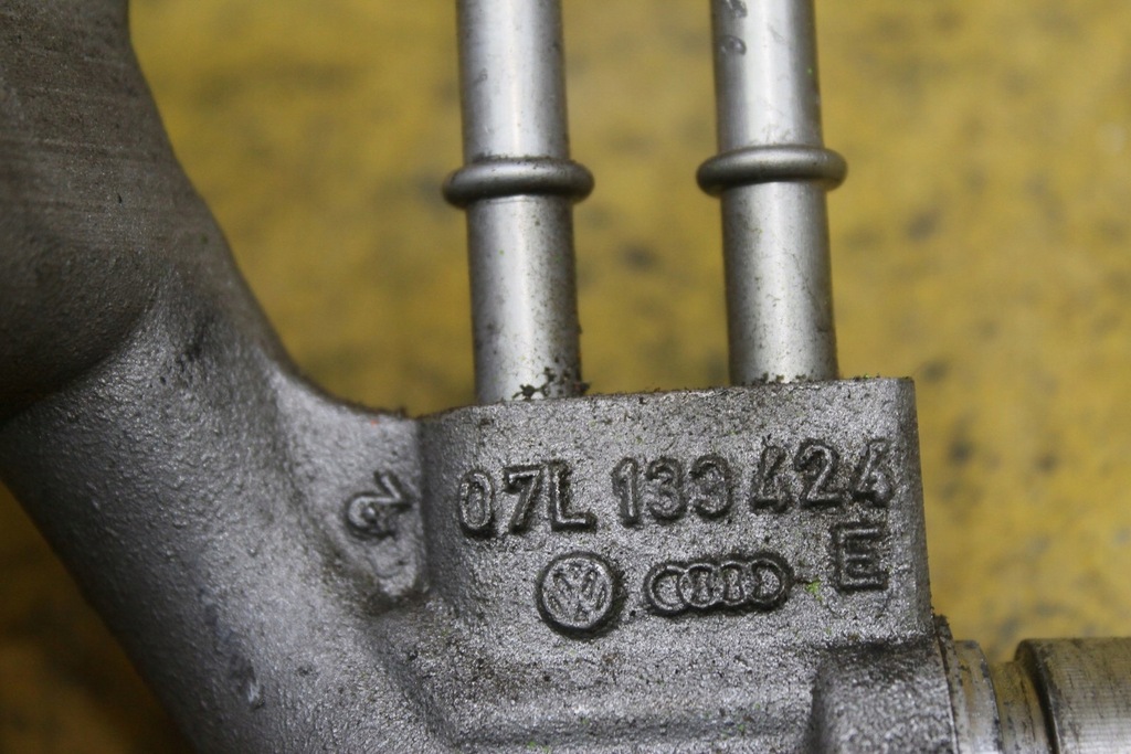 фото №5, Трубка патрубок вентиляція картера 07l133424e s6 c6 5.2 fsi