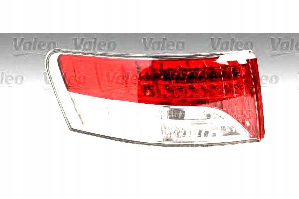 Фара часть наружная led toyota avensis t27 ko Цена