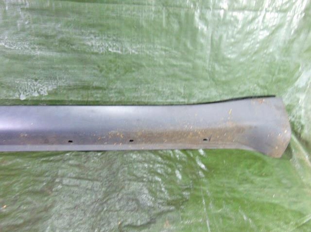 фото №3, Молдинг накладка порог правый перед mazda tribute