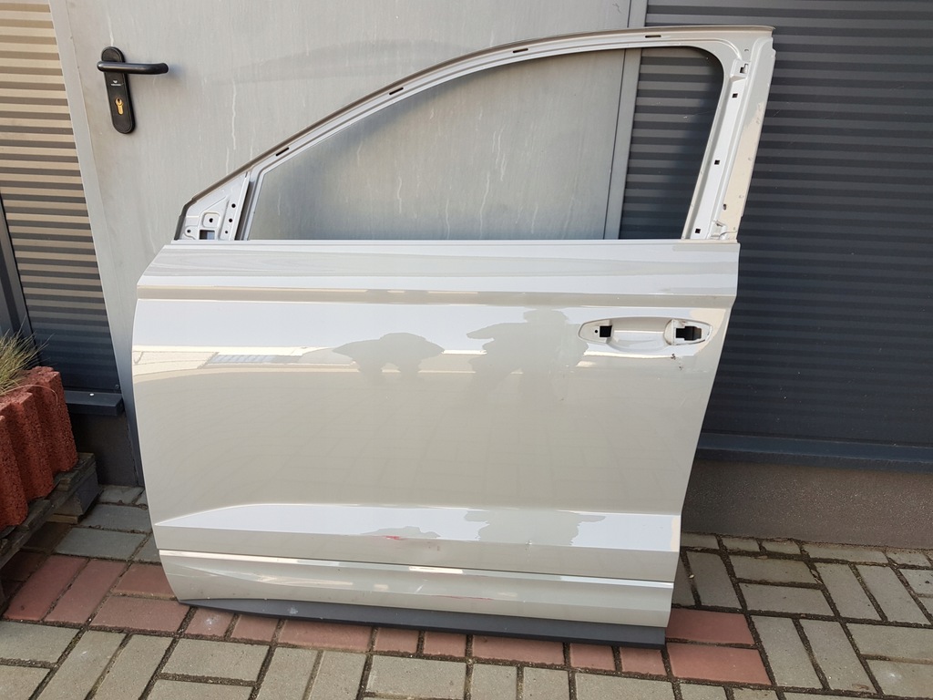 фото №1, Дверь левая левый перед передние seat ateca 575 fr