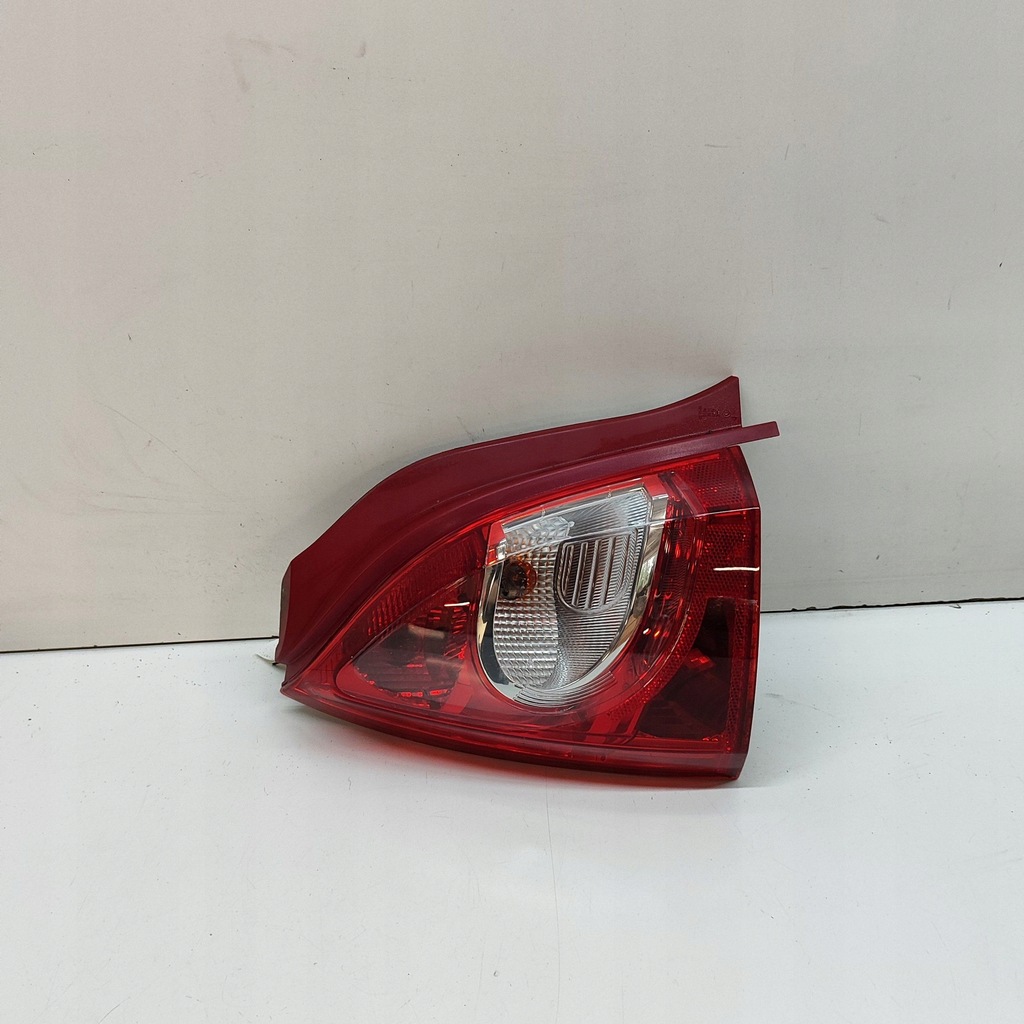 фото №1, Renault twingo ii 2008 левая сторона лампа задняя