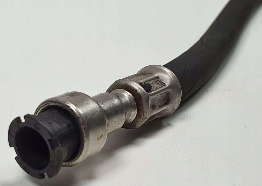 Шланг пального bmw 5 e61 e60 2.5 Ціна