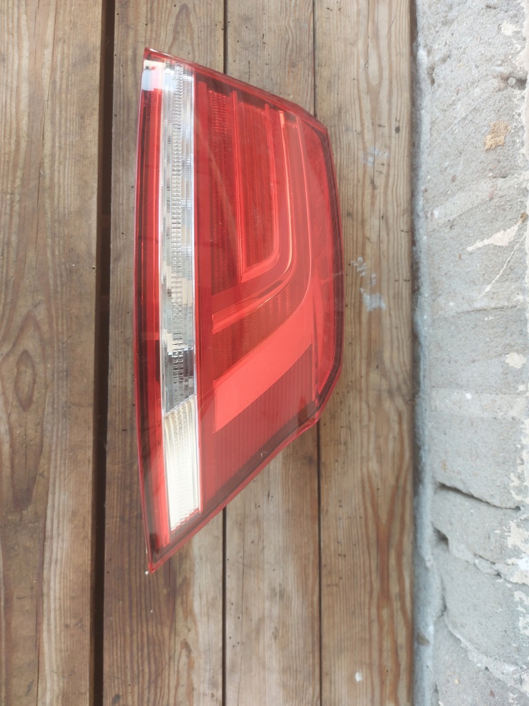 фото №1, Лампа задняя левая vw passat b8 sedan