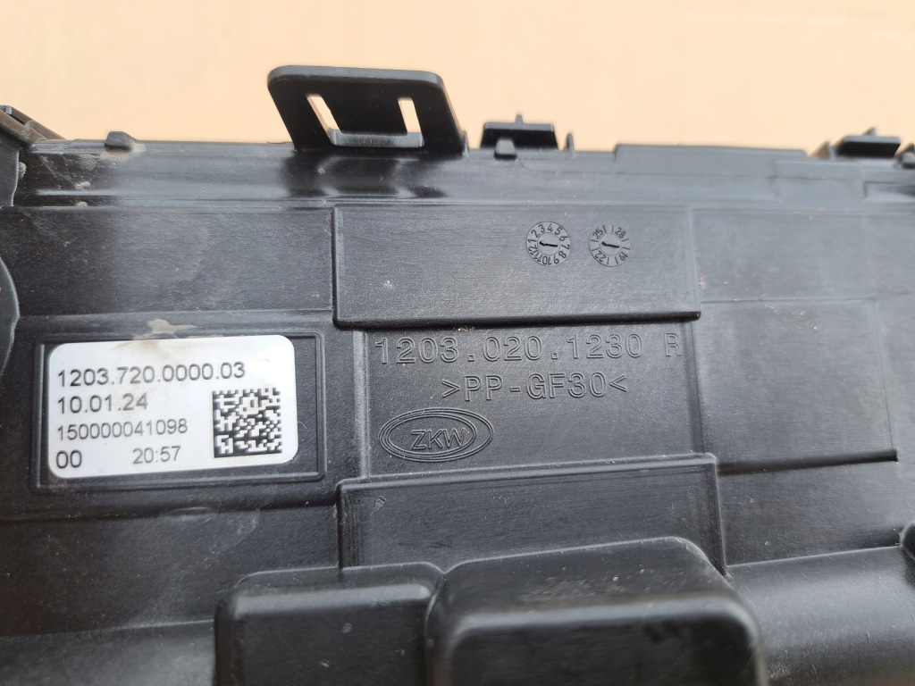 Купити Протитуманна фара ліхтарі  drl led комплект transporter multivan t7 7t0941653a 7t0941654a