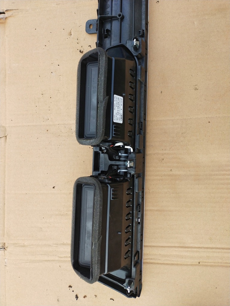 фото №5, Решітка обдув audi a6 c8 4k1820902a