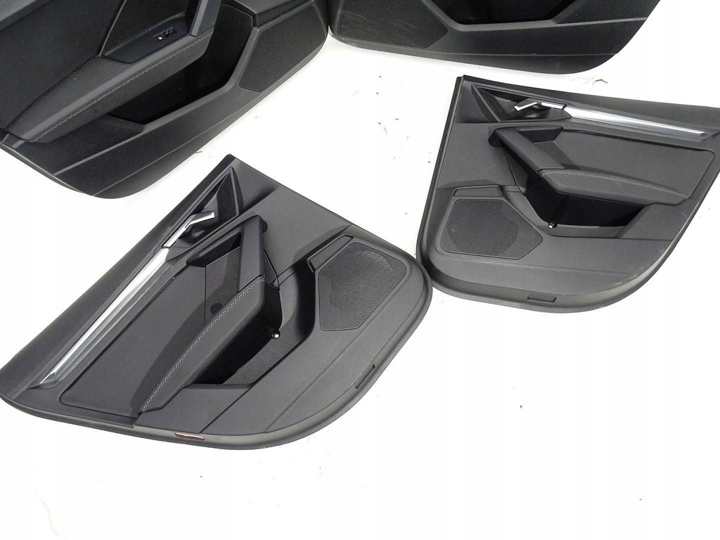 фото №10, Комплект сидіння правий лівий перед передній обшивки audi a3 8y 5d hb s-line шкіра