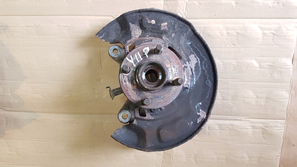 фото №1, Toyota yaris 06-11 ступиця правий перед поворотний кулак