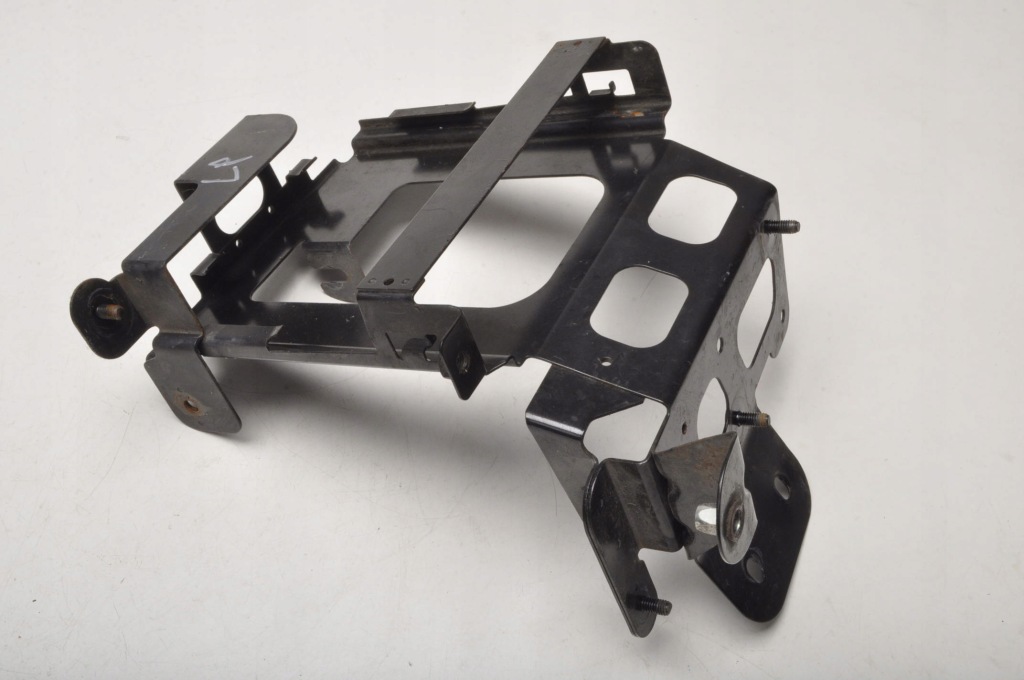 фото №1, California кронштейн компьютер кронштейн левый перед