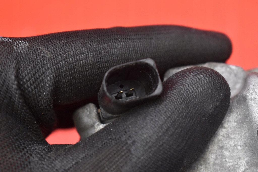 фото №8, Компрессор насос кондиционера 1k0820808a vw passat cc 1.8 tsi 160 km 08-12