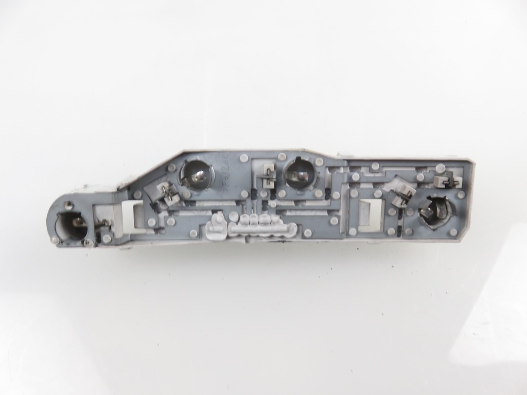 фото №1, Вкладыш лампы правый задняя ford focus ii 5m5113n004