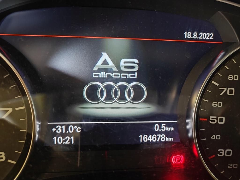 Счетчик приборы audi a6 c7 3.0 tfsi Недорого