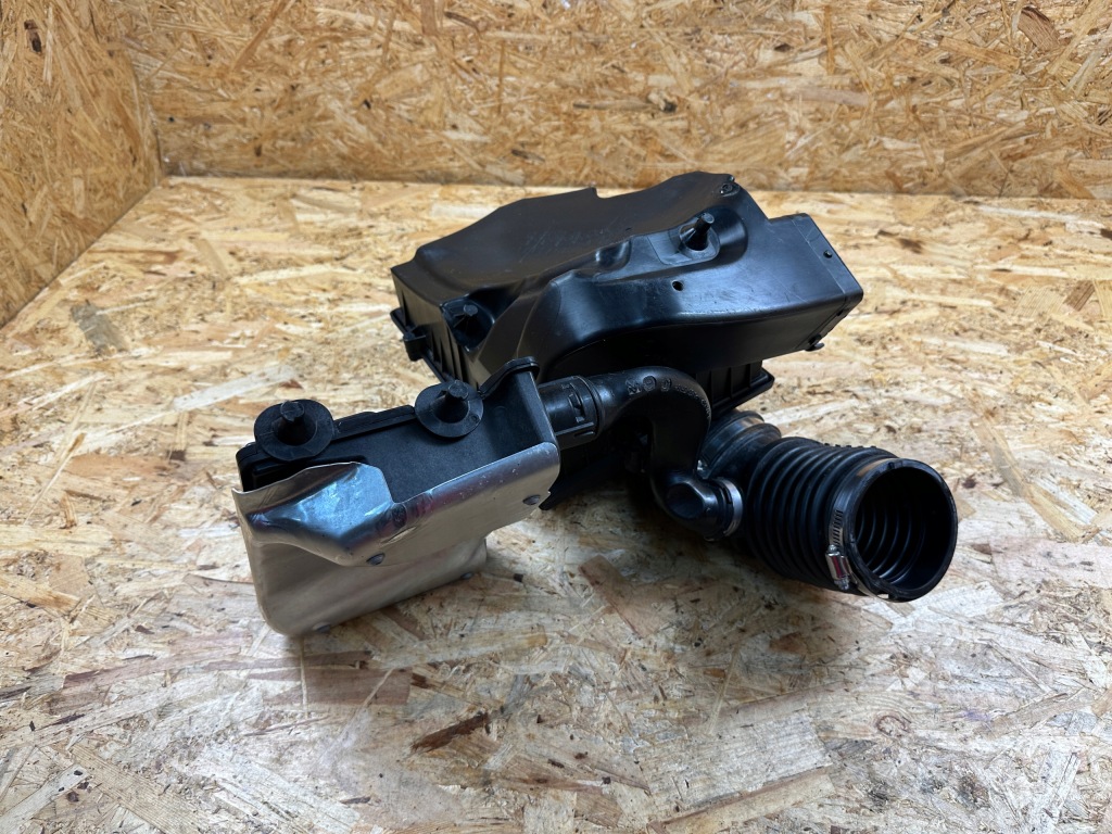 фото №9, Корпус фильтра воздуха bmw x5 g05 x6 g06 7643301 8470034