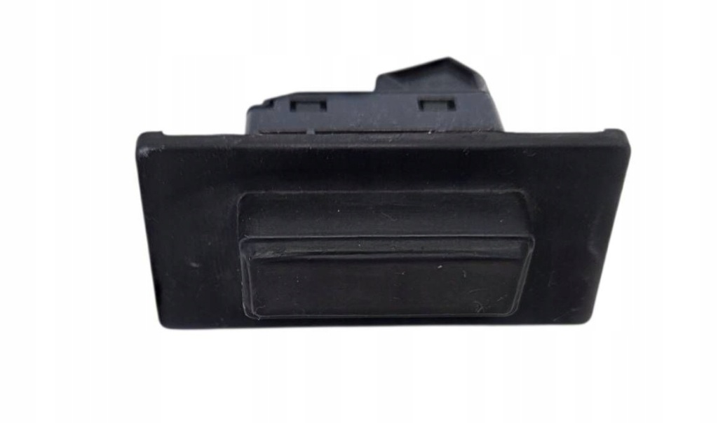 Купити Mazda 3 bm cx-3 dk кнопка вимикач відкривання кришки bhn1-56-8d0b оригінал