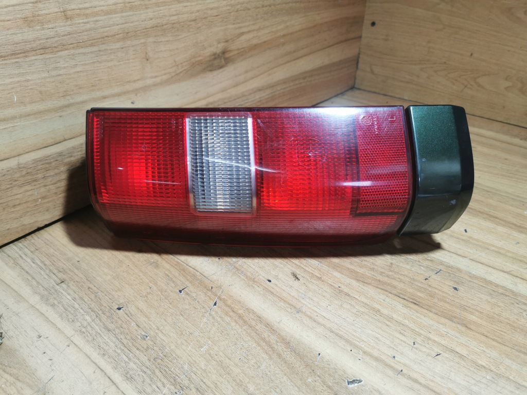 фото №1, Лампа левая задняя volvo v70 s70 kombi