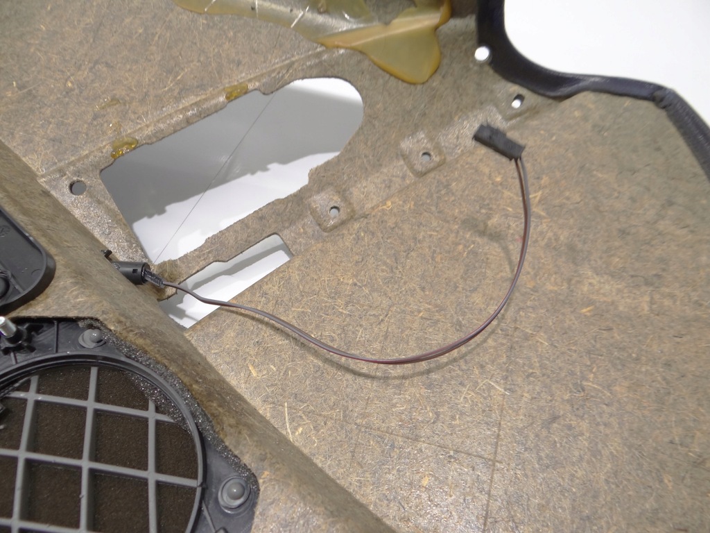 фото №7, Обшивки двері bmw e60 шторки комплект