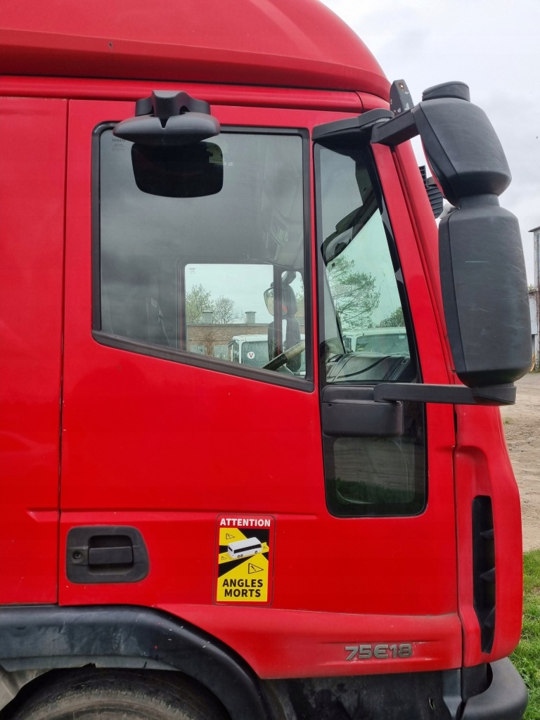 фото №1, Дверь правое красные iveco eurocargo 08-15 rok