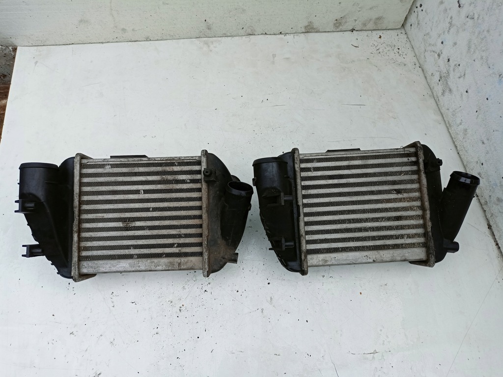 фото №5, Інтеркулер лівий audi a4 b6 2.5 tdi 8e0145805p