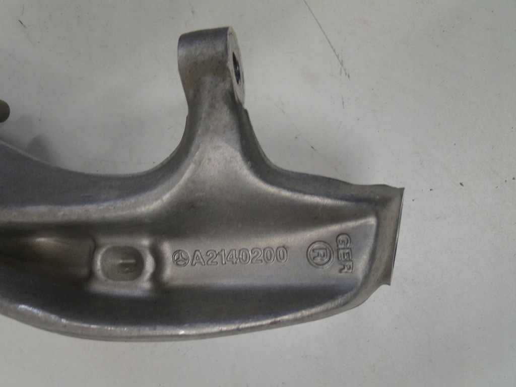 фото №13, Mercedes e klasa 214 w214 поворотный кулак передняя правая рычаги a2143320200