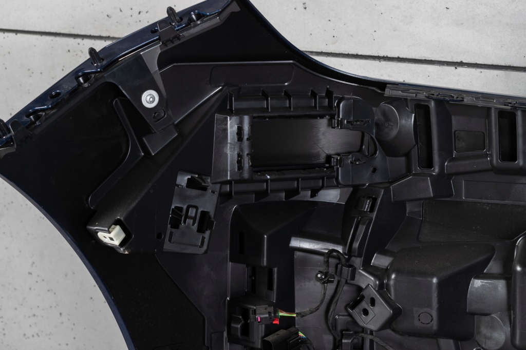 фото №14, Bmw ix i20 бампер передній перед датчики звичайний колір c1m