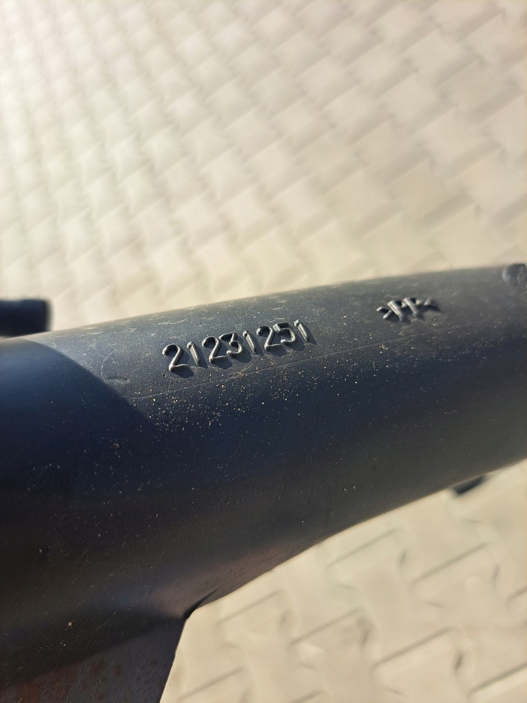 фото №3, Заливная горловина труба масла volvo fh fm