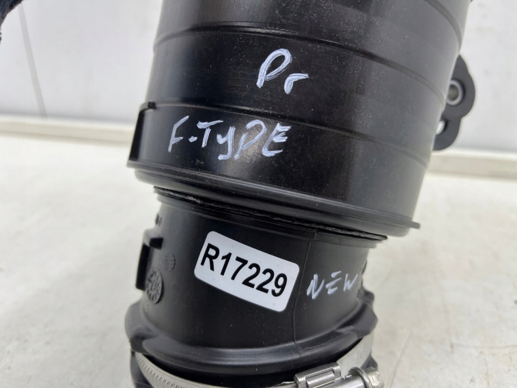 фото №12, Резонатор jaguar f-type ftype x152 14-24r. труба впуска воздуха правая новый