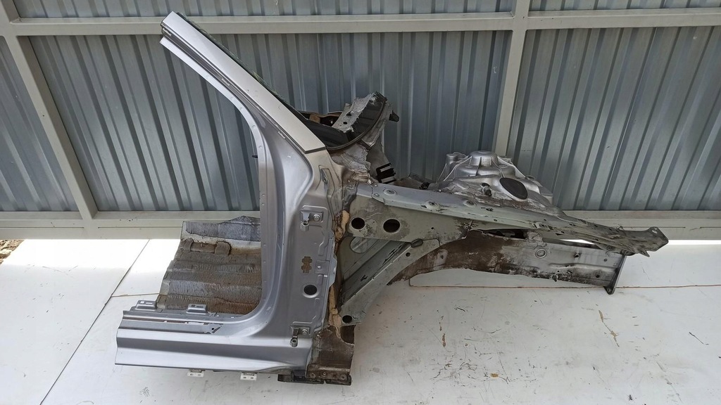 фото №1, Audi a6 c7 четверть лонжерон правый перед lz7g