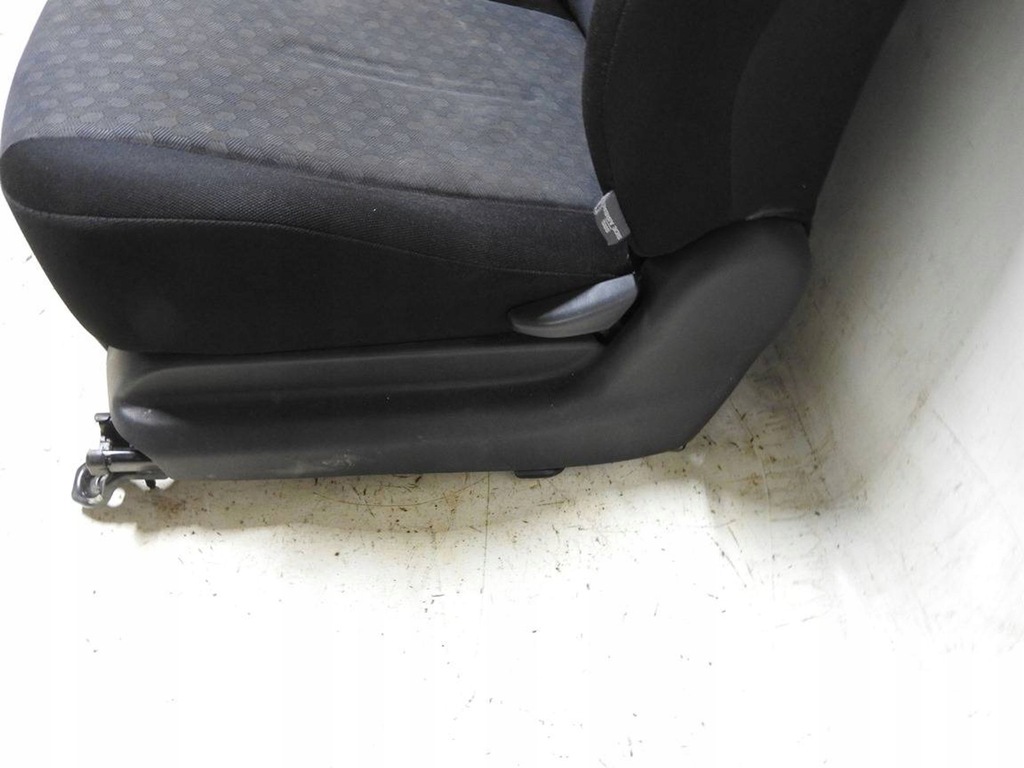 фото №5, Toyota urban cruiser 08-14 сиденье левый перед передний