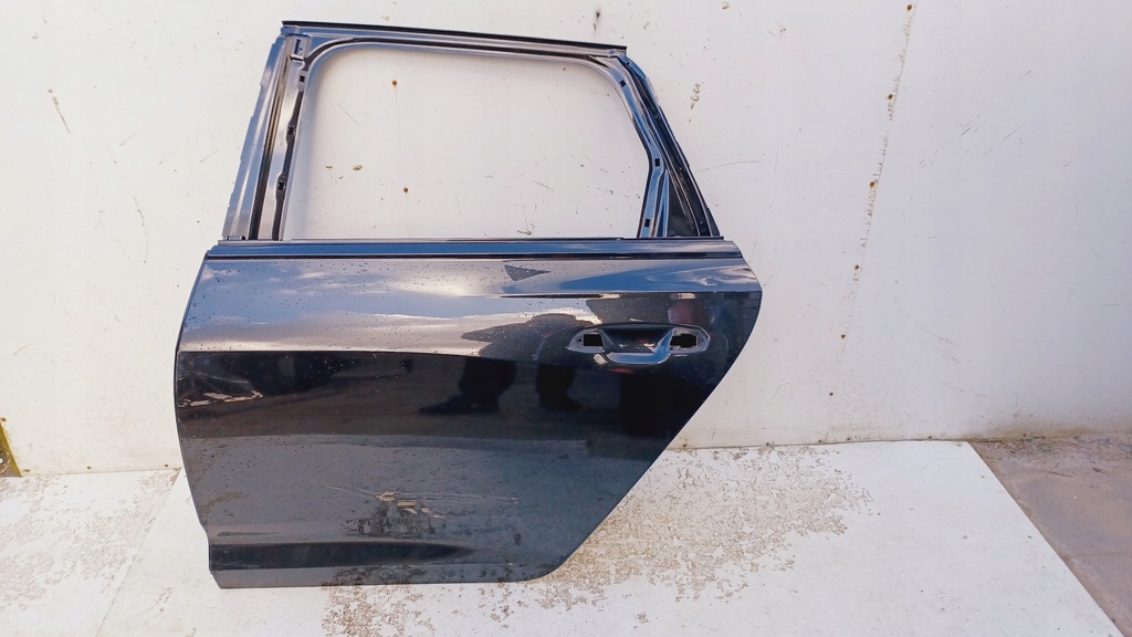 фото №1, Audi a6 c8 kombi 4k9 двері ліва задня задні